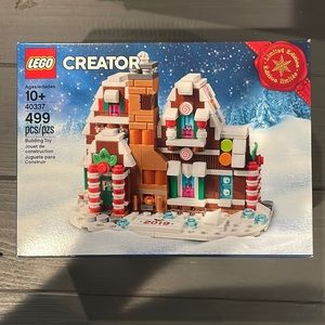 New limited edition Lego creator gingerbread house 40337
